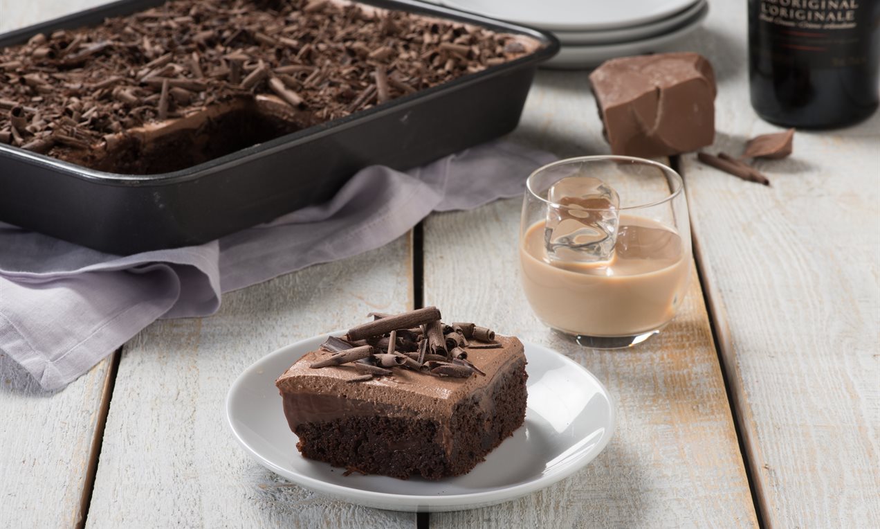 Mudslide Mousse Cake Recipe | Dr. Oetker