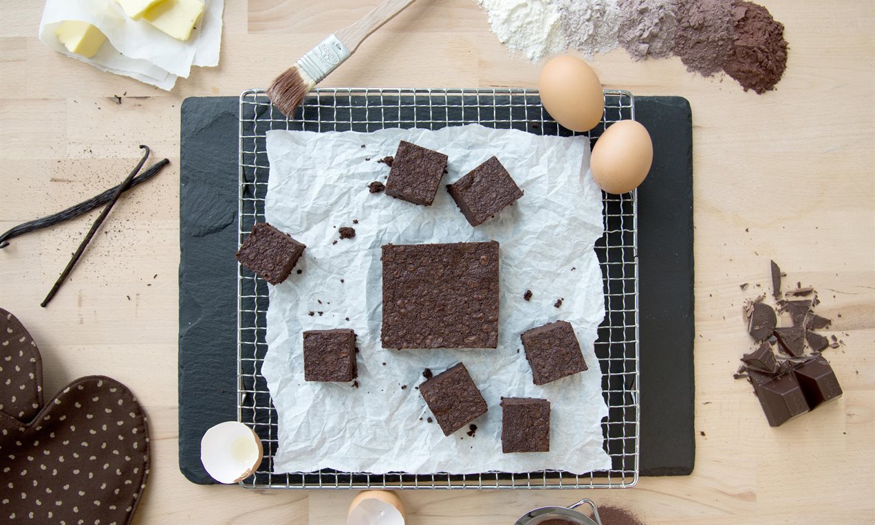 Perfect Chocolate Brownies Recipe | Dr. Oetker