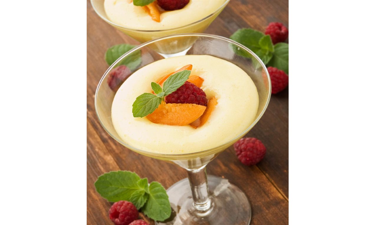 Lemon Mousse with Raspberry Cream Recipe | Dr. Oetker