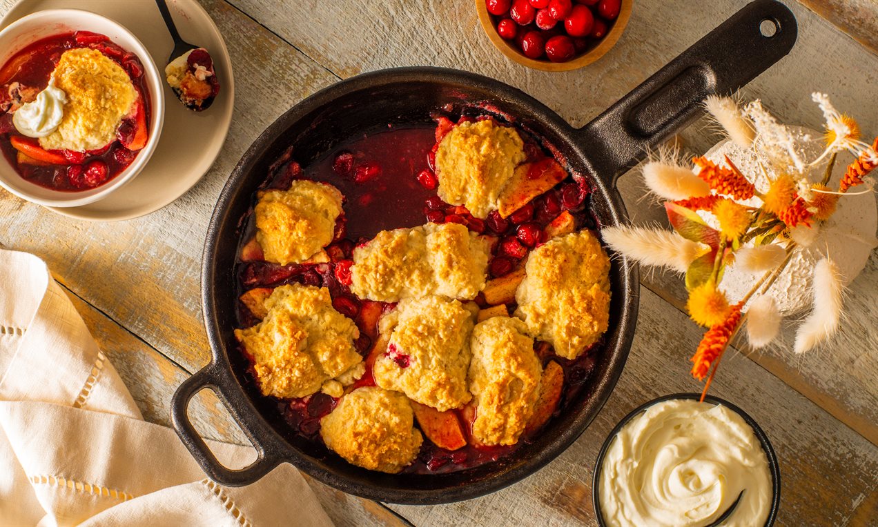 Cranberry-Apple Cobbler Recipe | Dr. Oetker