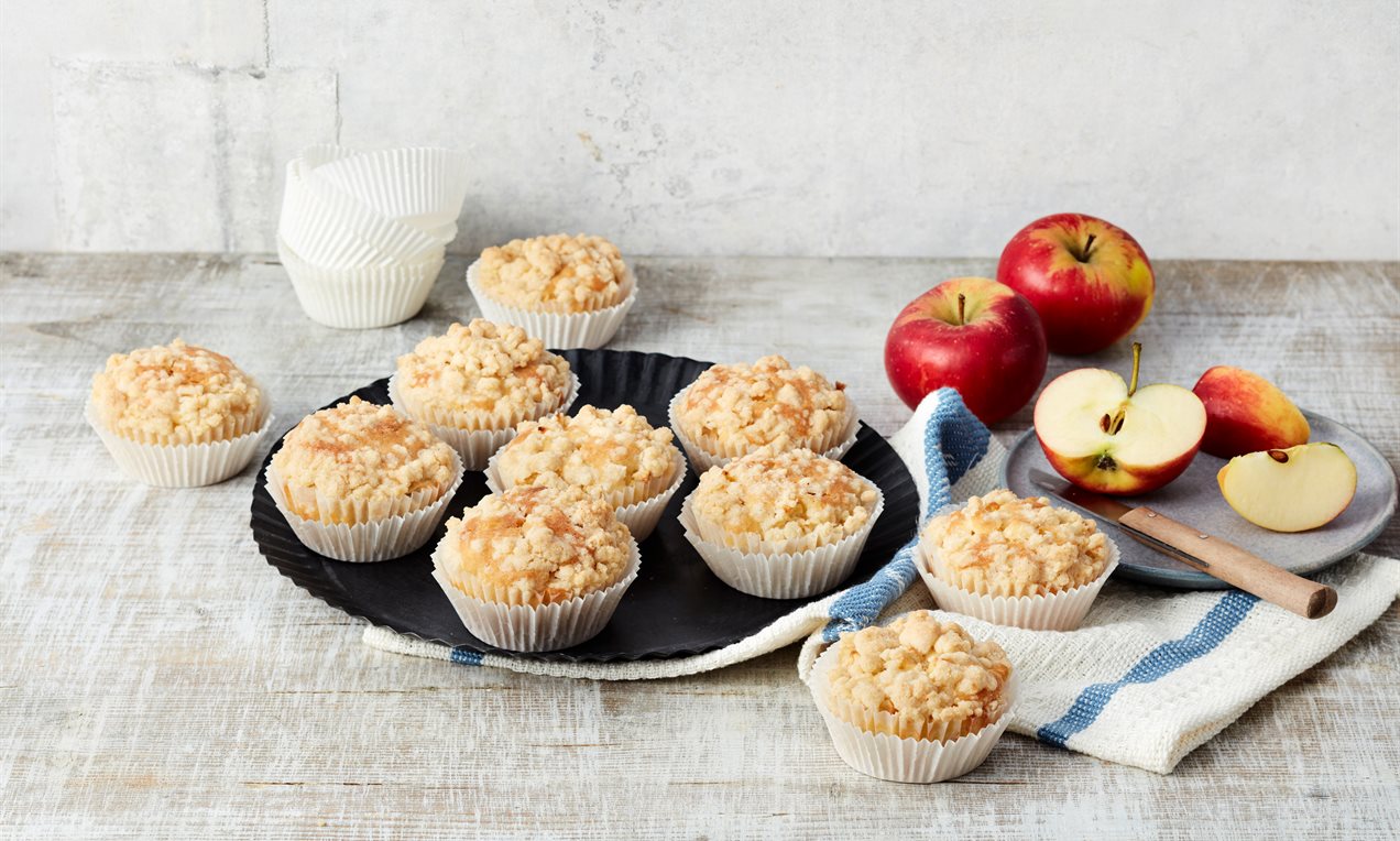 Apple Streusel Muffins Recipe | Dr. Oetker