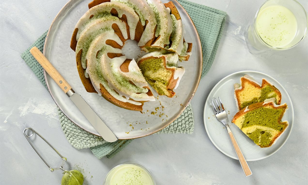 Plant-Based Matcha Bundt Cake Recipe | Dr. Oetker